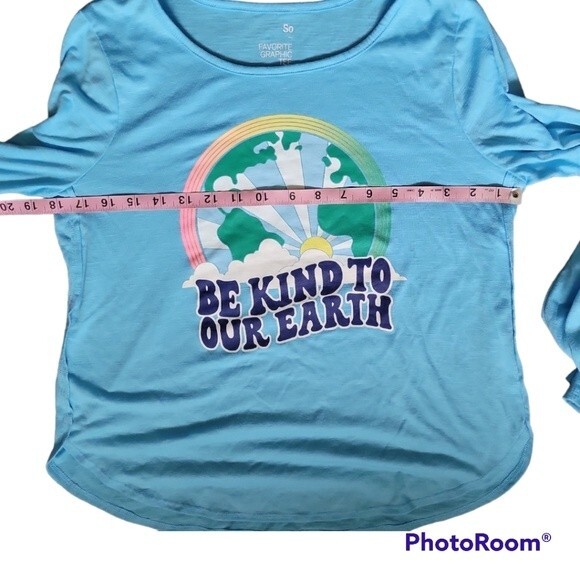 'BE KIND TO OUR EARTH' SO 3/4 SLEEVE TOP - 16 PLUS - Picture 6 of 7